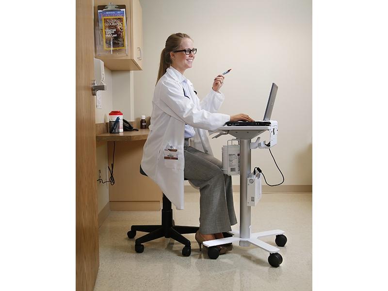 Ergotron StyleView Laptopwagen mit Rollen (SV10-1100-0), Praxis Ergotron StyleView Laptopwagen mit Rollen (SV10-1100-0), Praxis