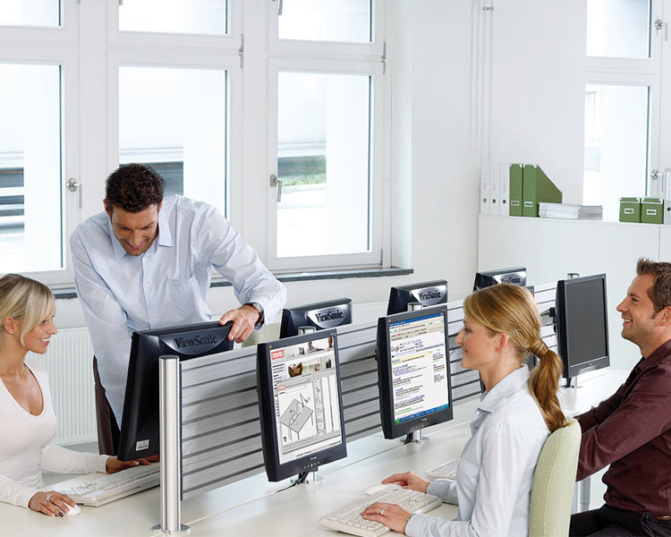 Novus Slatwall Element 80 973+0805+000 mit Monitorhalterung