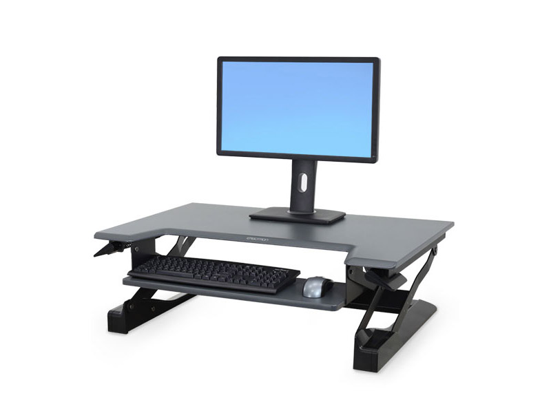 Ergotron 33-397-085 WorkFit-T Sit-Stand Desktop Workstation schwarz Front Ergotron 33-397-085 WorkFit-T Sit-Stand Desktop Workstation schwarz Front