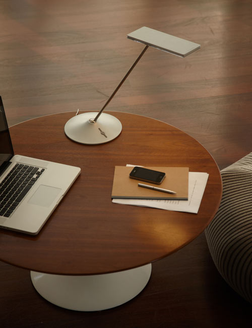 Humanscale Horizon LED Schreibtischleuchte HNBUW weiß
