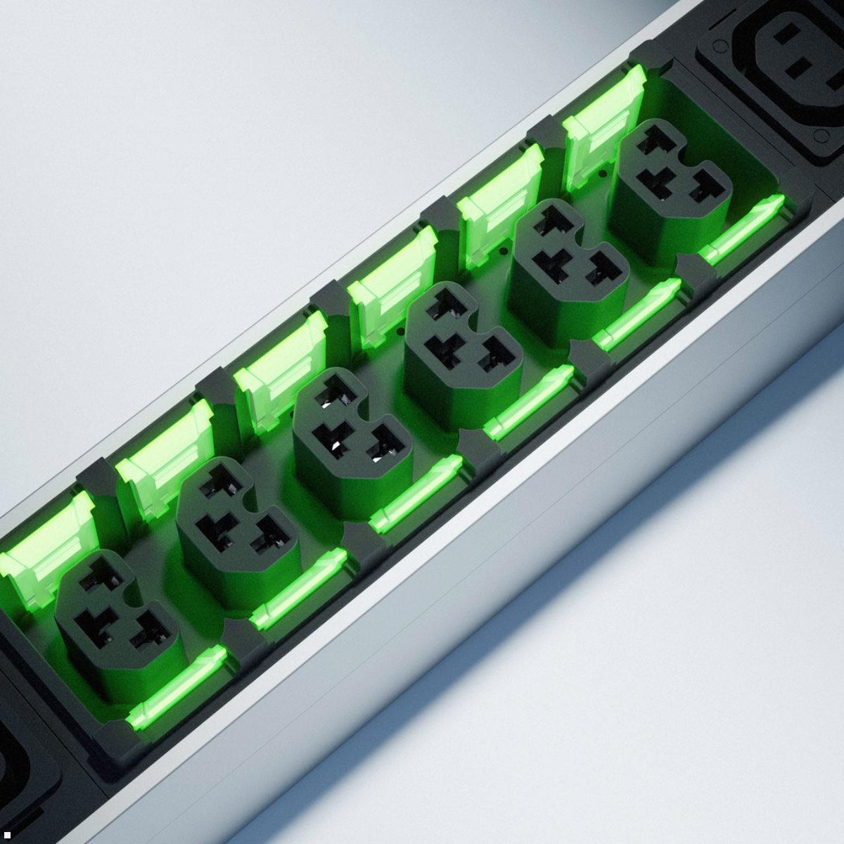 Bachmann BN PRO Metered + – 24xC13 / 4xCombo / 2xMCB, 3,0m CEE 32A/3p (BM0024754), Combo Steckdose