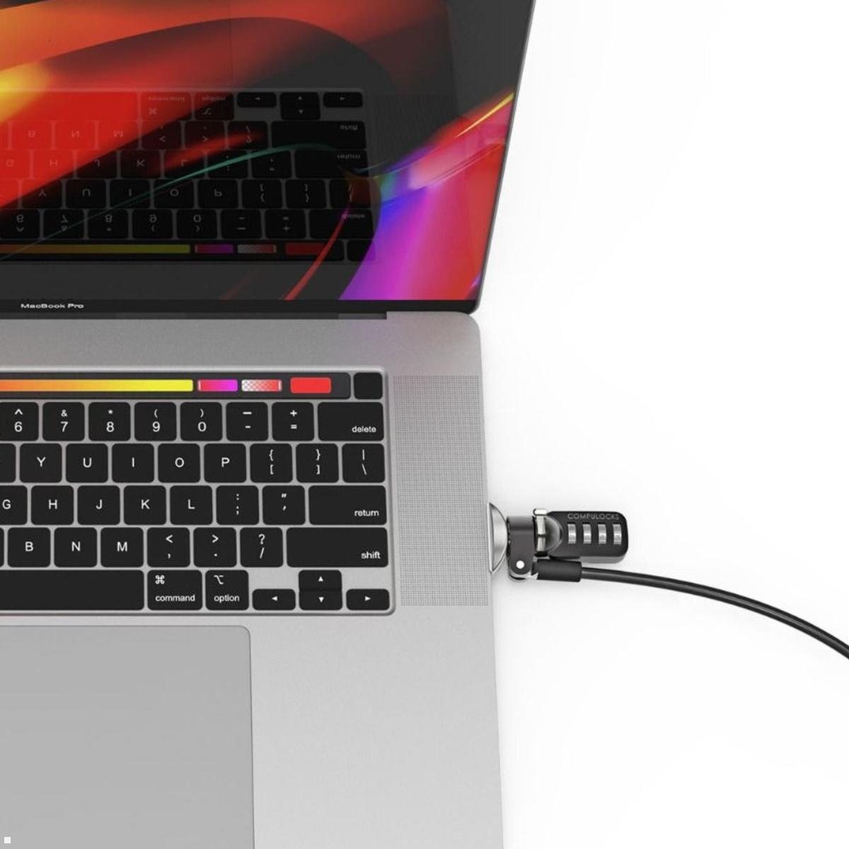Compulocks Ledge Adapter, Zahlenschloss MacBook Pro 16 Zoll, Anwendungsbeispiel Compulocks Ledge Adapter, Zahlenschloss MacBook Pro 16 Zoll, Anwendungsbeispiel