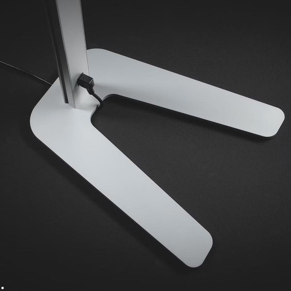 NOVUS Attenzia space active HCL BT LED Stehleuchte, weiß (740+6191+001) Detailansicht Fuß NOVUS Attenzia space active HCL BT LED Stehleuchte, weiß (740+6191+001) Detailansicht Fuß