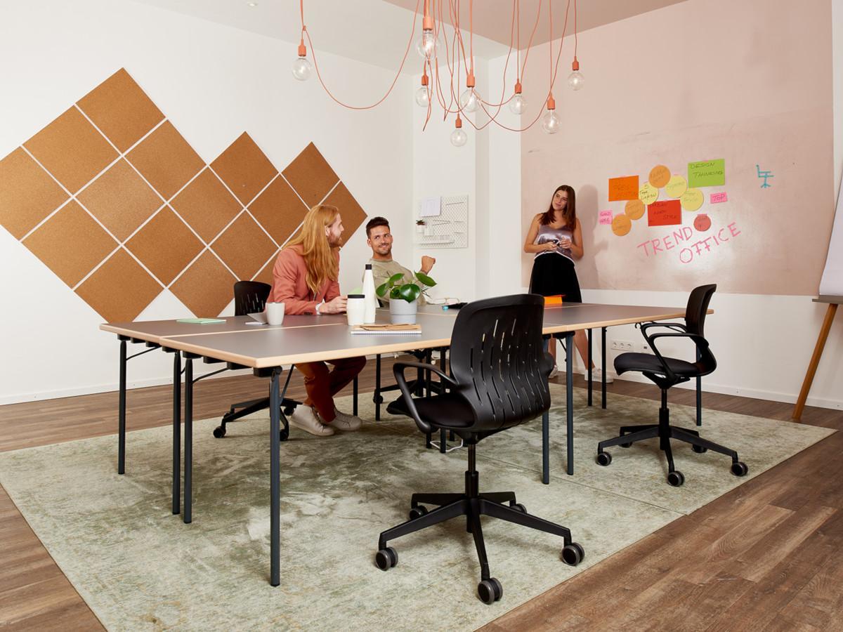 Dauphin to-sync Cowork Bürostuhl / Schreibtischstuhl, schwarz Anwendungsbeispiel Trend Office
