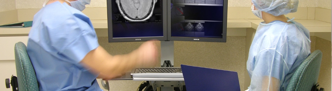 TV Bodenständer für 10-36" Monitore TV Bodenständer für 10-36" Monitore