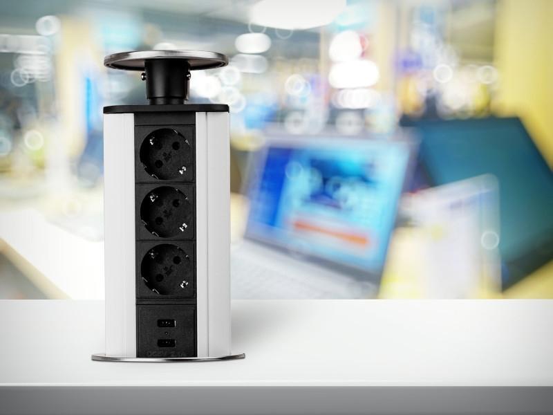 TecLines TVS001 versenkbare Steckdosenleiste 339mm, 3x Steckdose, 2x USB Anwendungsbild TecLines TVS001 versenkbare Steckdosenleiste 339mm, 3x Steckdose, 2x USB Anwendungsbild