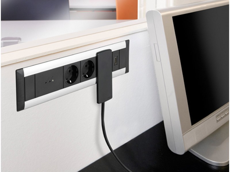 EVOline PlugFix mit Aderendhülsen verwendung mit Frame Dock EVOline PlugFix mit Aderendhülsen verwendung mit Frame Dock