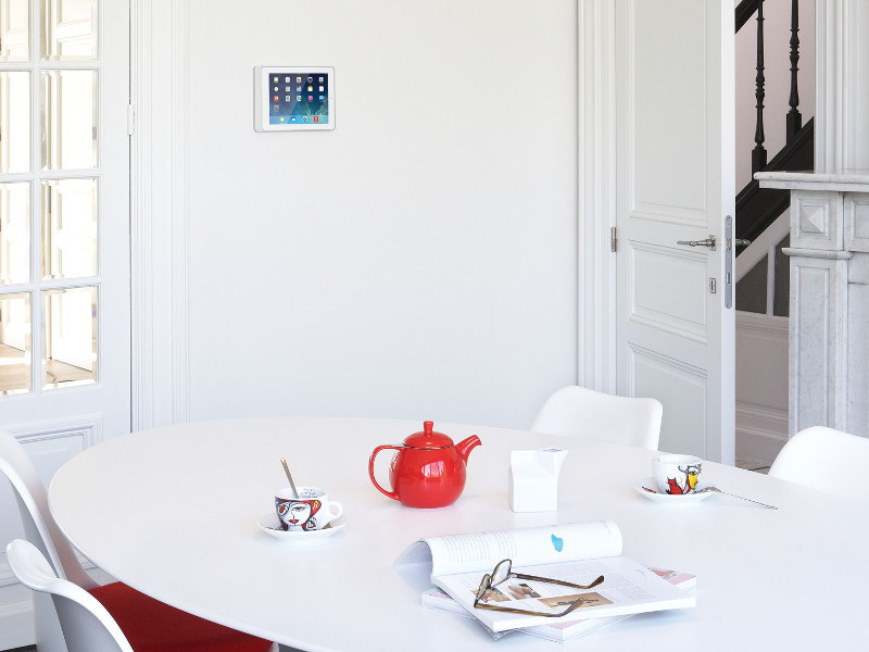 basalte eve iPad Pro Wandhalter Aluminium Wandbefestigung