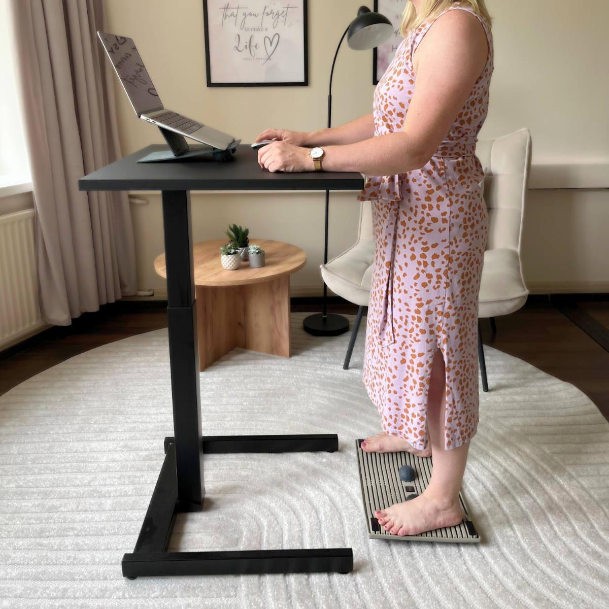 Gymba Active Board inkl. Massagebälle, Anwendungsbeispiel