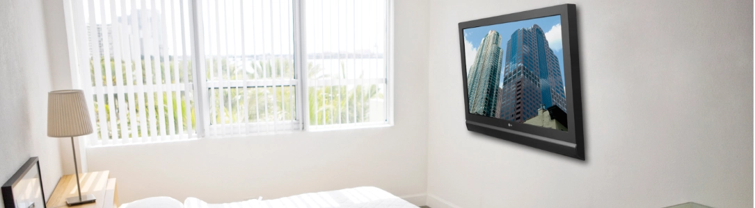 Monitorhalterung für die Wand - neigbar 