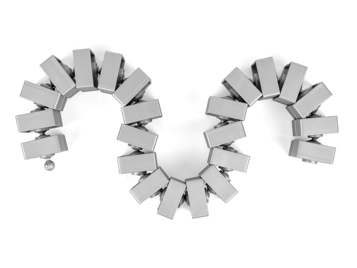 Bachmann Kabelschlange Quadro Zubehör silber (930.019) Bachmann Kabelschlange Quadro Zubehör silber (930.019)