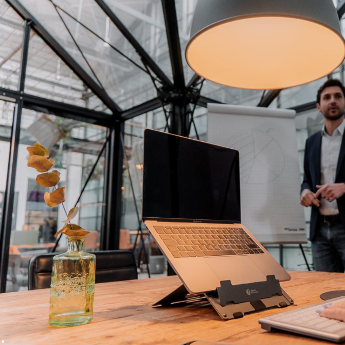 BakkerElkhuizen Laptopständer Ergo-Q 160, höhenverstellbar (BNEQ160DG) Anwendung Office BakkerElkhuizen Laptopständer Ergo-Q 160, höhenverstellbar (BNEQ160DG) Anwendung Office