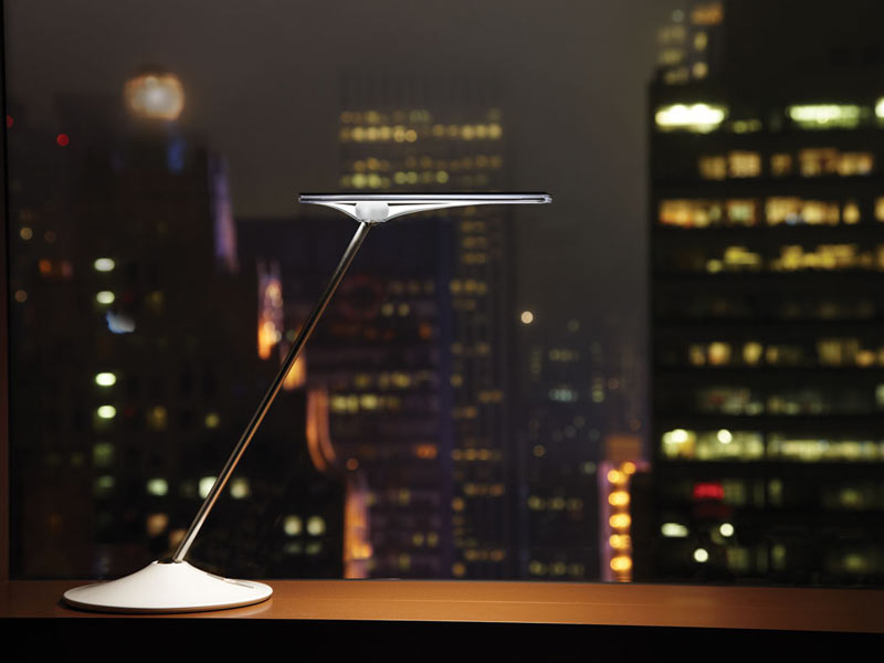 Humanscale Horizon LED Schreibtischleuchte HNBUW weiß