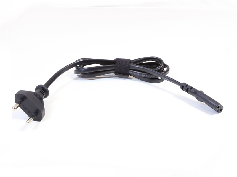 TabLines USB4-C 4-Port USB-Ladegerät mit 1m Euro-Netzkabel, schwarz Kabel TabLines USB4-C 4-Port USB-Ladegerät mit 1m Euro-Netzkabel, schwarz Kabel