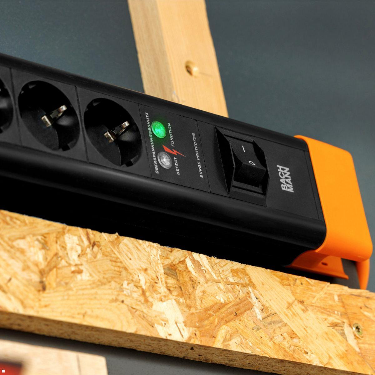 Bachmann CONNECTUS 4x Steckdose, 1x Schalter, 2m Zuleitung, schwarz/orange (BM005919), Anwendungsbeispiel