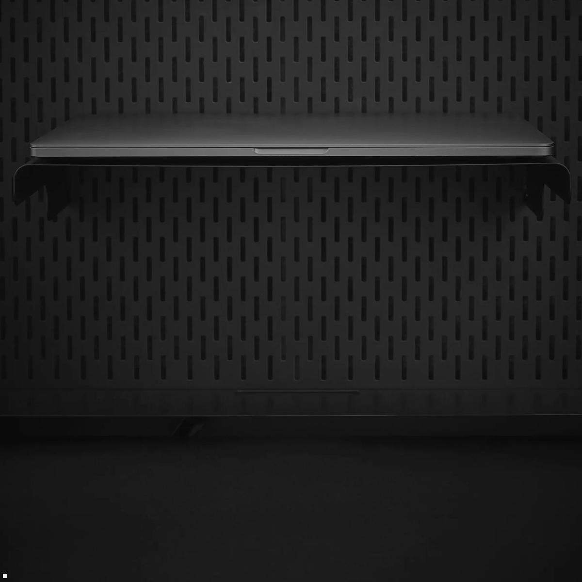 APTO Adaptboard Laptop Halterung / Papierablage bis 16", schwarz Anwendung am Board