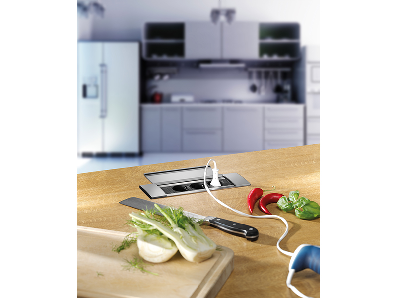 Bachmann Power Frame 3-fach 2x Steckdose USB-Charger (916.0040) Anwendung Küche Bachmann Power Frame 3-fach 2x Steckdose USB-Charger (916.0040) Anwendung Küche
