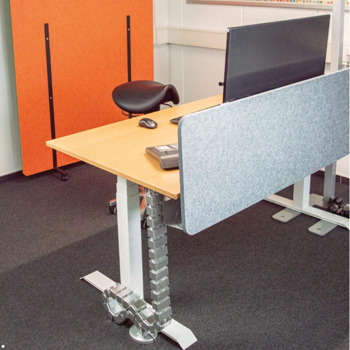 TecLines TKF001S Kabelführung für Steh-Sitz Tisch 128,5 cm, silber Anwendung Office TecLines TKF001S Kabelführung für Steh-Sitz Tisch 128,5 cm, silber Anwendung Office