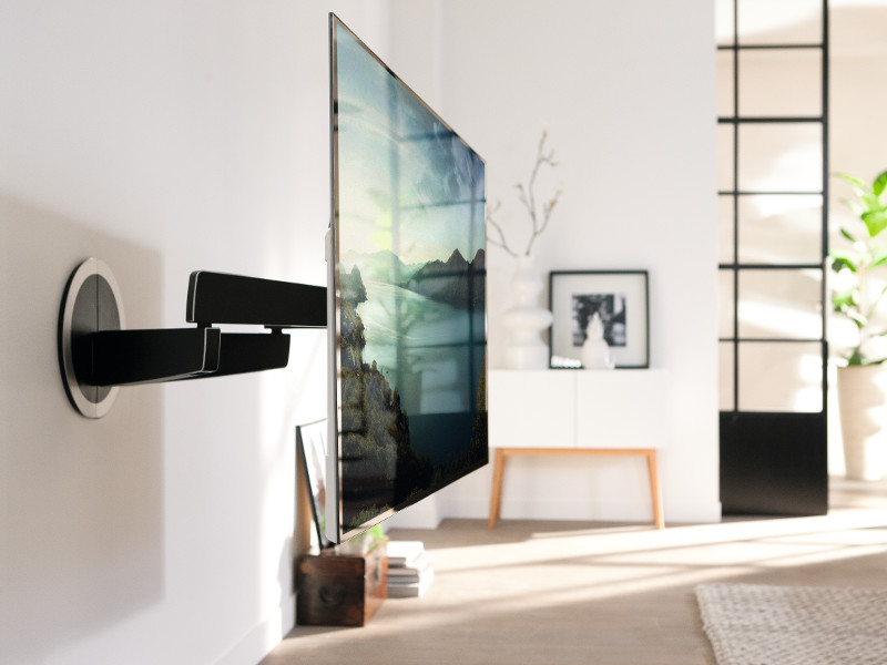 Vogels MotionMount NEXT 7355 elektrische schwenkbare TV Wandhalterung Vogels MotionMount NEXT 7355 elektrische schwenkbare TV Wandhalterung