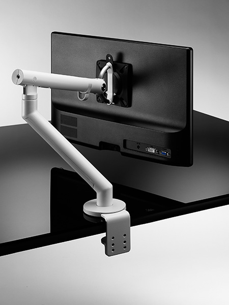 CBS Flo Dynamic Tisch Monitorhalterung mit Tischklemme silber