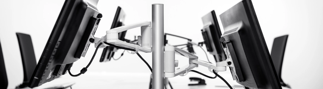 Tablet-Halterung Tischhalterung für Systemschienen Tablet-Halterung Tischhalterung für Systemschienen