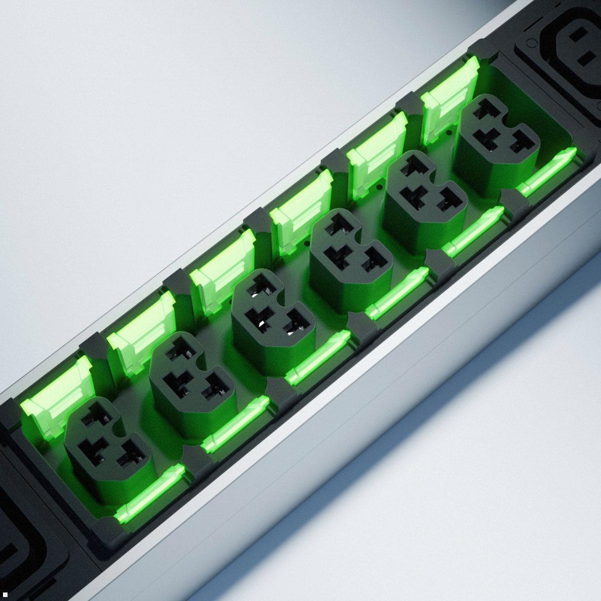 Bachmann BN PRO Switched - 16A Rack PDU mit 24xCombo & Display (BM0024766), Steckdosen