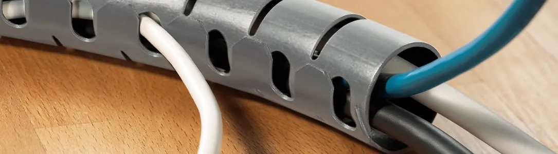 Kabelmanagement - Kabelschlauch Kabelmanagement - Kabelschlauch