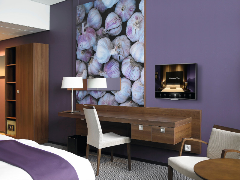 Vogels PFW 4410 diebstahlsichere Wandhalterung Hotelzimmer